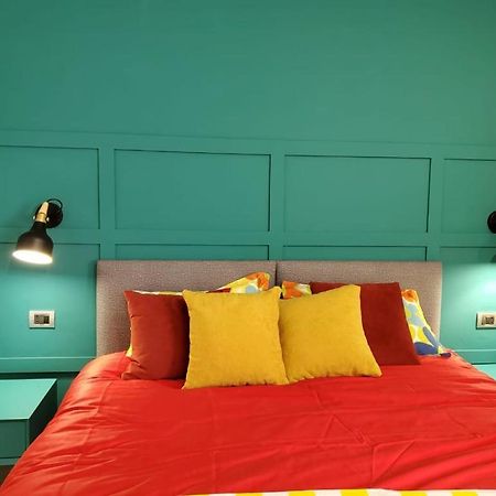 Helga'S Deluxe 3 Apartment 티라나 외부 사진