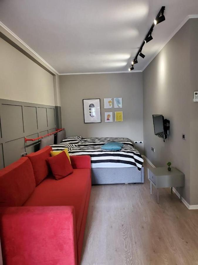 Helga'S Deluxe 3 Apartment 티라나 외부 사진